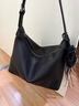 裘真新年礼物【明星推荐】经典hobo包植鞣牛皮腋下通勤休闲饺子女包 黑色-小号 小包/大包 实拍图