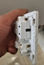 国际电工明装超薄大板灰开关插座家用明装超薄一体二十孔一位五孔单双开关 一开单控五孔【明装超薄一体】 实拍图