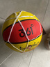 361°篮球中小学训练室内外耐磨5号橡胶儿童玩具篮球 红黄蓝 实拍图