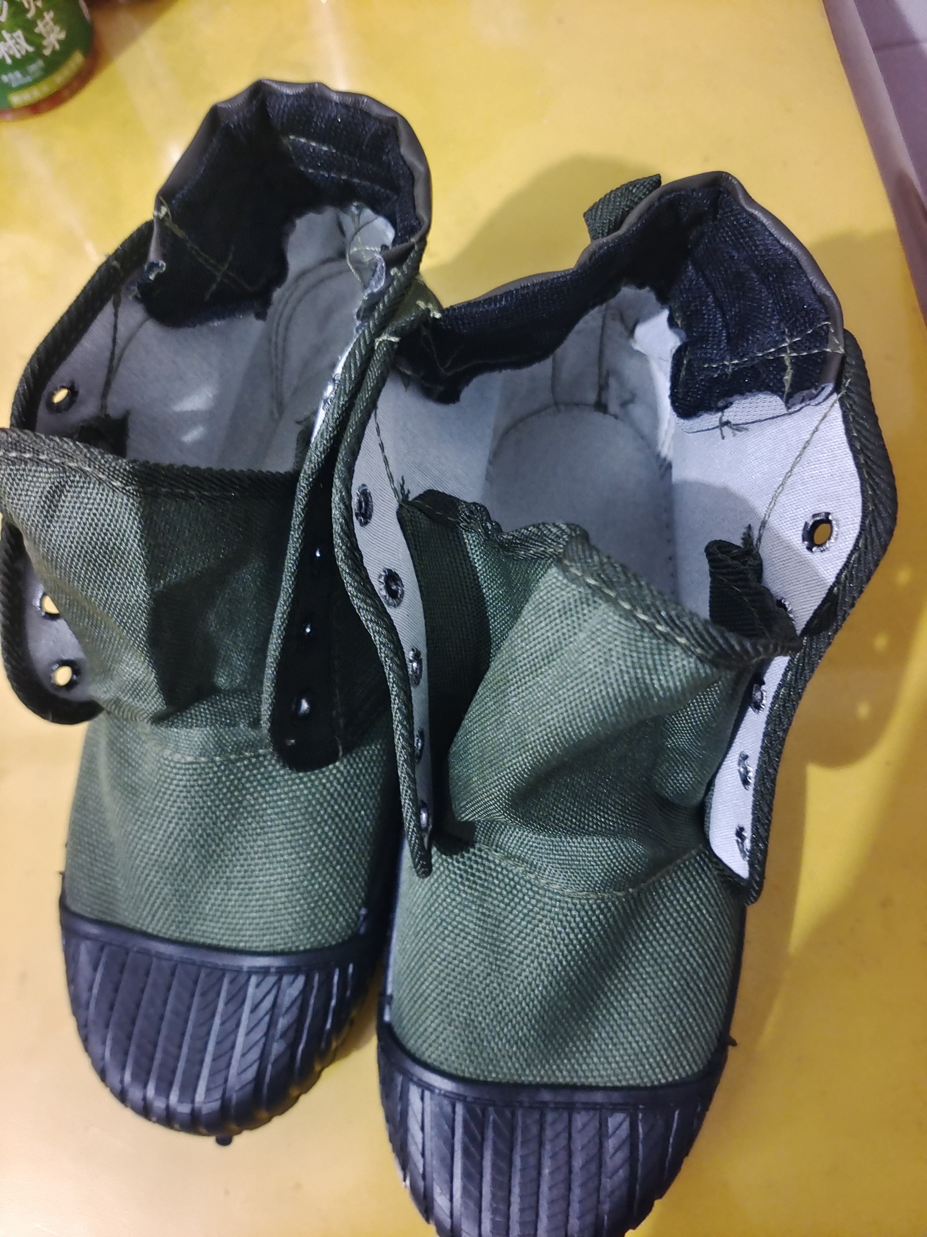 3537高品质好质量解放鞋防滑胶鞋工地上班鞋集训男女防滑帆布农田解放胶 5688-高帮-绿色 。41 实拍图