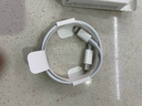 Apple/苹果 USB-C/type-c转闪电充电线-1米 数据线苹果充电线手机充电线 适用于iphone14/iphone13 实拍图