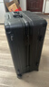 京东京造无界铝框28英寸行李箱男女 拉杆箱密码箱大容量皮箱学生 暮云黑 实拍图