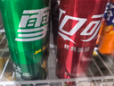 可口可乐（Coca-Cola）芬达Fanta 橙味汽水摩登罐碳酸饮料330ml*24罐 包装随机发 实拍图