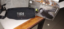 JBL CHARGE6 音乐冲击波六代 便携蓝牙音箱+低音炮 户外防水音响 AI音效增强 男士礼物 深空黑 实拍图