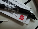 得力（deli）S01中性笔签字笔 0.5mm子弹头经典办公按动笔水笔  S01升级大容量长续航黑色5支/盒 33880S 实拍图