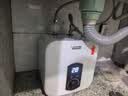 左图右史密斯小厨宝储水即热式厨房热水宝家用电热水器迷你小尺寸厨宝下出水一级能效速热省电 10L 1500W 旋扭数显+高性价比+上出水 包安装 实拍图