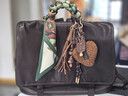 裘真【宋佳同款】植鞣羊皮信使双肩包大容量上班通勤休闲背包新款 咖啡色-小号 实拍图