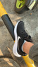 耐克NIKE男子跑步鞋REVOLUTION 7运动鞋FB2207-001黑白42 实拍图