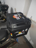 万掣电动车后尾架加厚通用靠背电瓶摩托车改装尾箱架外卖固定支架一体 【黑色通用款】加厚尾箱支架 实拍图
