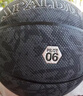 斯伯丁（SPALDING）十字颗粒PU材质吸湿技术室内外通用防滑飞行员系列7号篮球77-933Y 实拍图