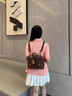 达芙妮官方旗舰店2026新款简约双肩包女通勤包旅行包实用女生礼物书包 棕色小号（收藏加购送礼盒） 无规格 实拍图