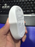 罗技（Logitech）M221 轻音鼠标 无线鼠标 办公鼠标 对称鼠标 带无线微型接收器 米白色 实拍图