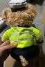 蜀黍家交警小熊公仔警察小熊正品反光条骑行服玩偶毛绒小熊礼品采购定制 通通（高25CM无墨镜 礼品袋） 默认款 实拍图