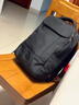 爱华仕笔记本电脑双肩包男女学生书包商务出差通勤大容量背包 黑色 15.6英寸 实拍图