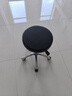 金扎特（ESD）J12防静电凳加厚圆凳升降旋转椅PU发泡实验椅车间流水线洁净室凳 J12铝合金脚+滑轮+滤油气杆42-56 实拍图