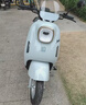 绿源（Luyuan）电动摩托车 M7超长续航强动力踏板车国民好车【续74公里-60V20AH-5块铅酸电池-1000W】云影灰 实拍图
