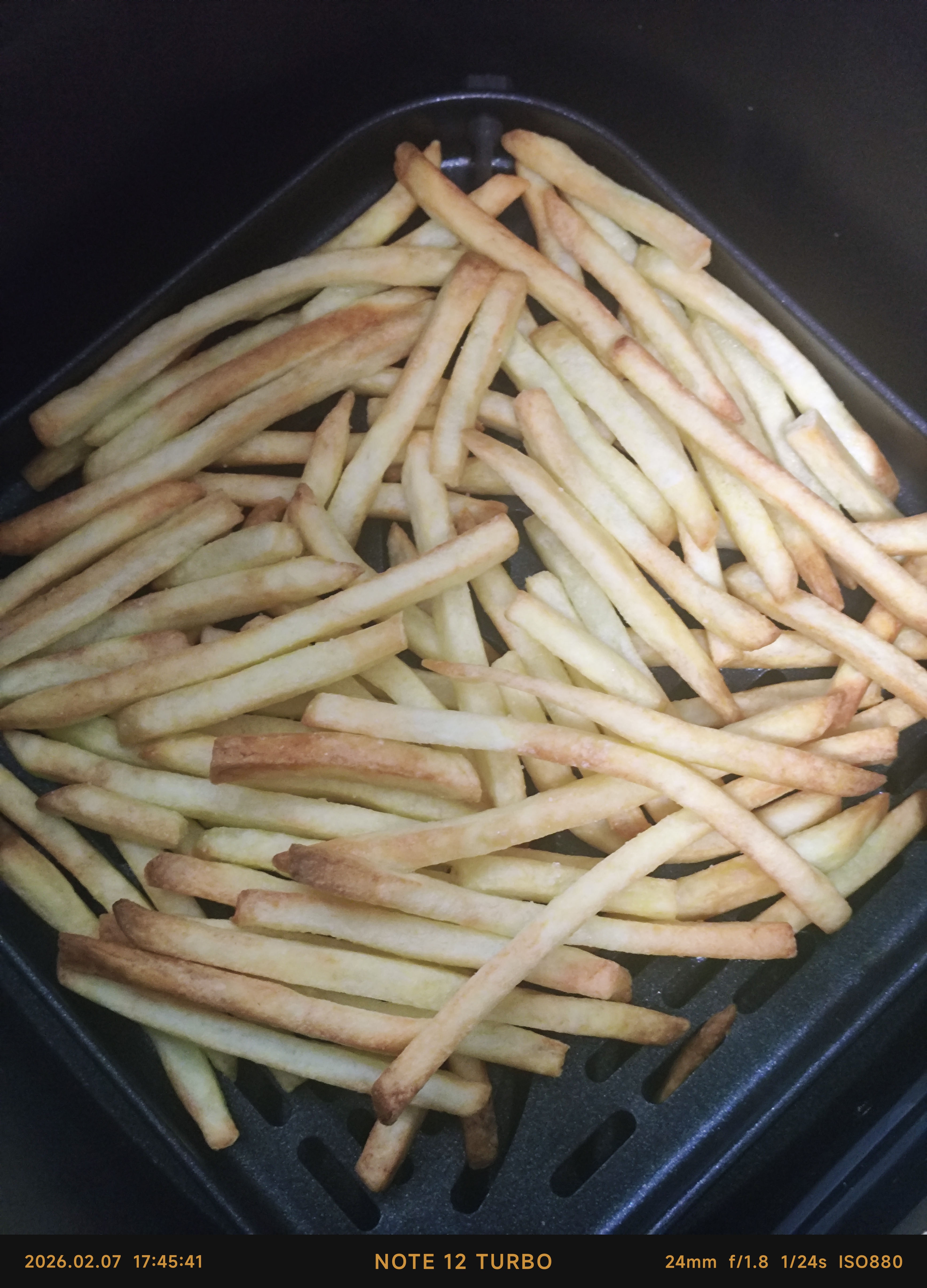 麦肯田园优选铜牌经典系列1/4冷冻未裹粉薯条商用炸薯条2kg/包 经典1/4田园优选【2kg/包】 实拍图