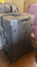 狄斯顿保罗行李箱大容量30英寸超大号结实耐用合金硬壳密码箱出国托运旅行箱 灰色【加厚加深铝框+全封闭干湿内衬】 32英寸 【USB+杯架+挂钩+支架】 实拍图
