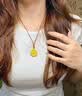 中国黄金（CHINA GOLD）八宝罗盘黄金项链女国风百搭足金圆盘吊坠首饰节日生日礼物送老婆 【中金礼盒】八宝罗盘项链【棕绳】 约2.1g 实拍图