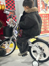 永久（FOREVER）儿童自行车宝宝脚踏车儿童镁合金自行车3-8岁童车16寸 实拍图