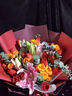 艾斯维娜鲜花速递向日葵混搭花束生日礼物全国同城配送 19朵红玫瑰百合混搭花束 实拍图