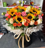 冉子花坊鲜花速递同城配送向日葵混搭抱抱桶玫瑰送女友爱人生日礼物真鲜花 抱抱桶混搭 实拍图