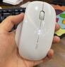 英菲克（INPHIC）M1二代无线蓝牙鼠标可充电办公轻音电量显示便携人体工学三模适用苹果惠普华为笔记本电脑ipad通用 【蓝牙三模+右手选这个+侧翼指托+光面】陶瓷白 实拍图