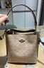 蔻驰（COACH）【品牌直供】奢侈品女包MOLLIE水桶包沙黄/灰褐色CBQ33生日礼物 实拍图