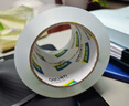 得力（deli）【高性价比箱装胶带】高品质高透明封箱胶带打包胶带 60mm*100y*45um(91.4m/卷) 24卷/箱 33301 实拍图