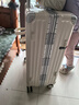 袋鼠（KANGAROO）铝框行李箱大容量加厚多功能拉杆箱学生结实耐用可坐旅行箱密码箱 象牙白 【全封闭内衬+折叠杯架】 28英寸  【超大容量】 实拍图