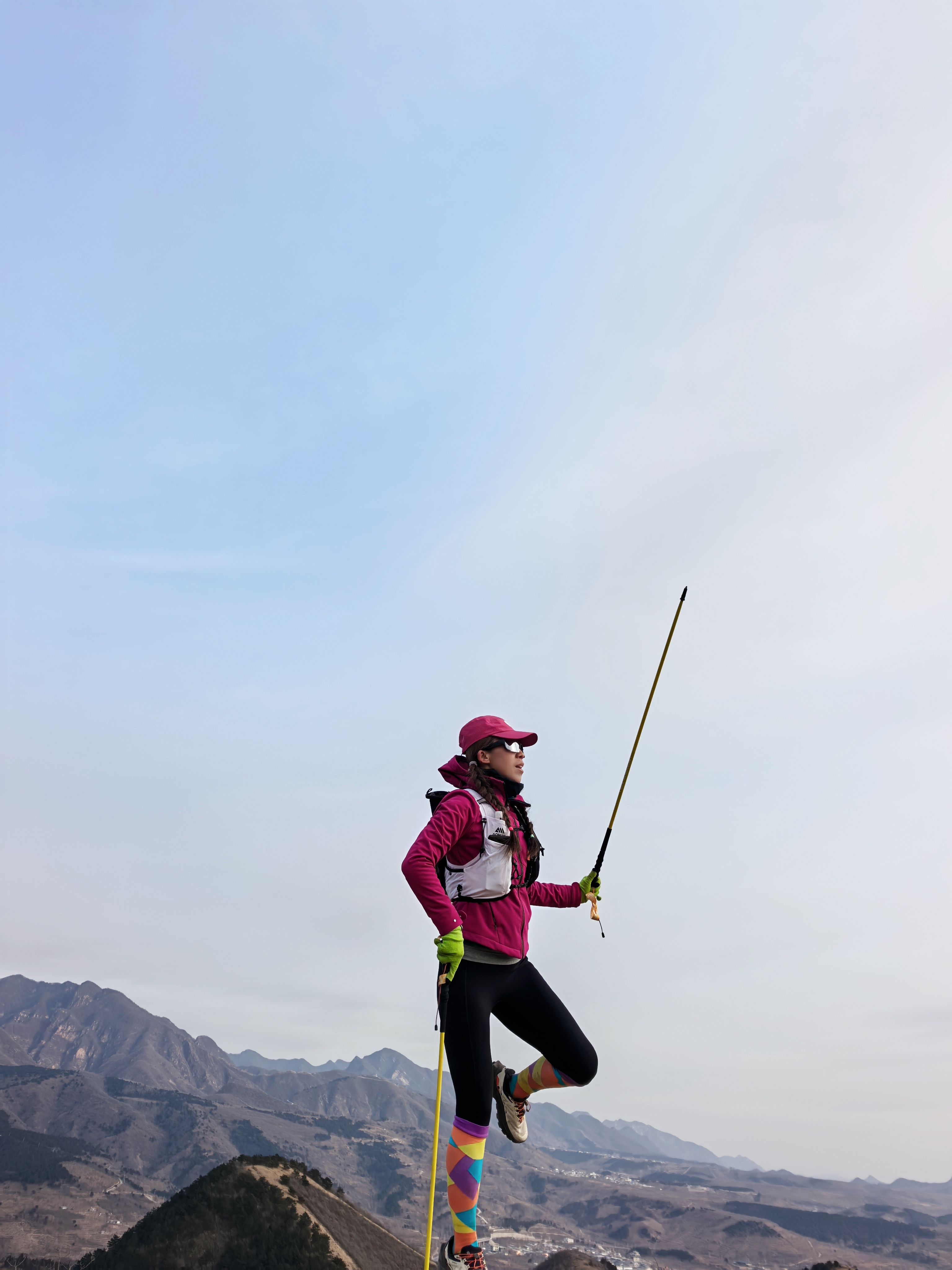 奥尼捷（AONIJIE）越野背包男女跑步背包徒步登山水袋包透气轻便马拉松 实拍图