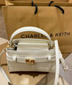 CHARLES&KEITH鳄鱼纹凯莉包手提斜挎婚包包女包生日情人节礼物CK2-50270880-1 Ivory象牙色 S 实拍图