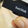 闪迪（SanDisk）128GB USB3.2 U盘 CZ550黑色 读速100MB/s 安全加密 数据恢复 学习办公电脑车载 高速大容量优盘 实拍图