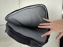 京东京造 商务通勤电脑包 城市探索大容量双肩背包男女 笔记本书包男 黑色 实拍图