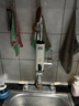 奥克斯（AUX）电热水龙头热水器加热水龙头快速热水变频恒温厨房下进水 【大屏数显】雪山白+漏保插头+万向喷头 实拍图