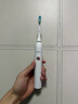 ApiYoo 艾优电动牙刷成人 充电式声波震动牙刷情侣款男女通用 自带牙刷头  520情人节礼物送女友 P7 磨砂白（含2支刷头） 实拍图