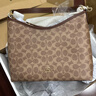 蔻驰（COACH）【品牌直供】女士LAUREL中号手提斜挎流浪包CV975新年礼物 实拍图