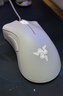 雷蛇（Razer）炼狱蝰蛇标准版有线鼠标 人体工学  电竞游戏 右手通用型 吃鸡/LOL/CS GO游戏鼠标 白色 实拍图