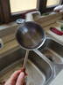 热油小锅泼油锅加厚不锈钢木柄防烫带刻度双倒流口不挂油无涂层 升级款【长柄】300ml 不烫手 实拍图