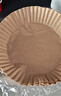空气炸锅纸盘家用吸油纸垫食物烤箱烘焙硅油纸锡纸烧烤工具盘烤盘 空气炸锅纸50只装 实拍图