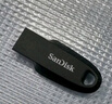 闪迪（SanDisk）128GB USB3.2 U盘 CZ550黑色 读速100MB/s 安全加密 数据恢复 学习办公电脑车载 高速大容量优盘 实拍图