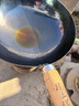 臻三环章丘铁锅手工锻打炒锅无涂层炒菜锅不易粘锅圆底熟铁锅木把32cm 实拍图