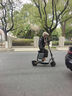 九号（Ninebot）电动滑板车成年人两轮代步折叠便携式智能减震避震防滑稳定智慧显示大屏全新第三代滑板车F3 实拍图