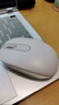 罗技（Logitech）M196 无线蓝牙鼠标 办公鼠标 笔记本商务办公家用 小巧便携 对称手型 珍珠白 实拍图