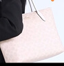 蔻驰（COACH）【品牌直供】女士大号手提托特包沙黄拼粉笔白色CBT20礼物 实拍图