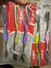 高露洁（Colgate）细毛护龈备长炭软毛成人牙刷12支家庭装款式颜色随机发货京东自营 实拍图
