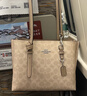 蔻驰（COACH）【品牌直供】女士MOLLIE中号斜挎手托特包CV965新年情人节礼物 实拍图