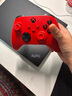 微软（Microsoft）Xbox无线游戏手柄 无线控制器 彩色手柄锦鲤红 蓝牙适配Xbox/PC/平板/手机 Steam 双影奇境 丝之歌 实拍图