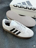 adidas「T头鞋」VL COURT复古休闲板鞋德训鞋男女阿迪达斯轻运动 汉玉白/黑色/树脂黄   44 实拍图