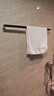 ecoco卫生间置物架简约毛巾架免打孔浴室厕所浴巾架毛巾杆收纳架子 加长款黑色-长 68cm 实拍图